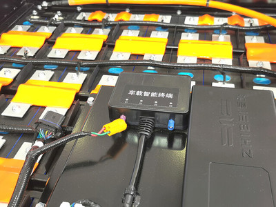 插上創新的“翅膀” 北斗航天鋰電助力電動叉車技術新跨越