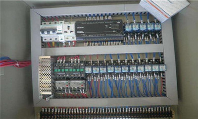 低壓配電柜安裝規(guī)范電力人必知道的簡單8步_產(chǎn)品說明書